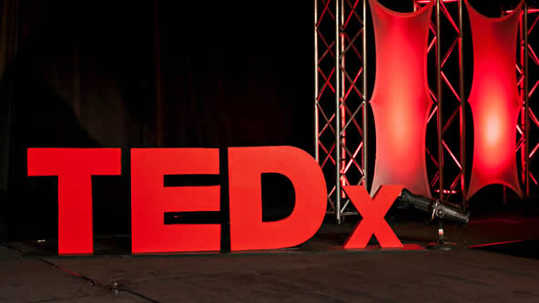 Evolution Day: TEDxDurazno